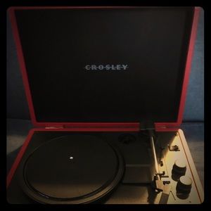 Crosley Record Player / Bluetooth speaker